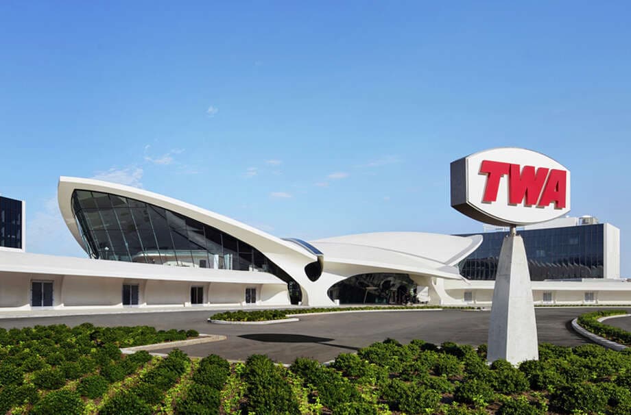 TWA FLIGHT CENTER HOTEL